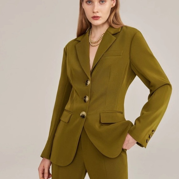 SHEIN Jackets & Blazers - Shein Premium MOTF Single breasted blazer. NWT.